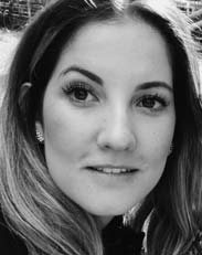 LAURA LACERDA